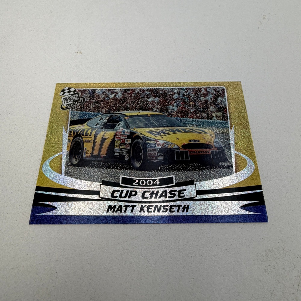 2004 Press Pass Cup Chase Matt Kenseth #CCR 1/18 NASCAR Trading Card DeWalt 17
